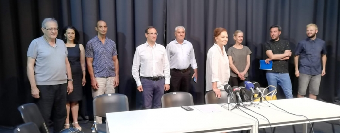 &Sigma;&upsilon;&nu;έ&nu;&tau;&epsilon;&upsilon;&xi;&eta; &tau;ύ&pi;&omicron;&upsilon; &pi;&rho;&alpha;&gamma;&mu;&alpha;&tau;&omicron;&pi;&omicron;&iota;ή&theta;&eta;&kappa;&epsilon; , &mu;&epsilon; &alpha;&phi;&omicron;&rho;&mu;ή &tau;&eta;&nu; &pi;&rho;&epsilon;&mu;&iota;έ&rho;&alpha; &tau;&eta;&sigmaf; &kappa;&alpha;&lambda;&omicron;&kappa;&alpha;&iota;&rho;&iota;&nu;ή&sigmaf; &pi;&alpha;&rho;&alpha;&gamma;&omega;&gamma;ή&sigmaf; &tau;&omicron;&upsilon; &Delta;&Eta;.&Pi;&Epsilon;.&Theta;&Epsilon; &Sigma;&epsilon;&rho;&rho;ώ&nu; "&Alpha;&pi;ό &theta;έ&sigma;&eta; &iota;&sigma;&chi;ύ&omicron;&sigmaf; / &Eta; &delta;ύ&nu;&alpha;&mu;&eta; &tau;&omicron;&upsilon; &delta;&eta;&mu;ό&sigma;&iota;&omicron;&upsilon; &lambda;ό&gamma;&omicron;&upsilon;"